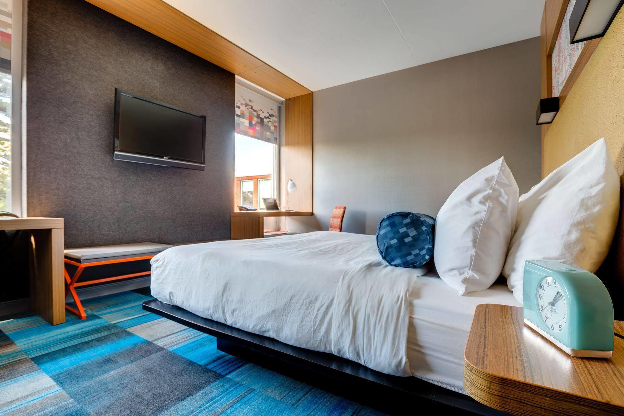 Hotel Aloft Lexington Esterno foto