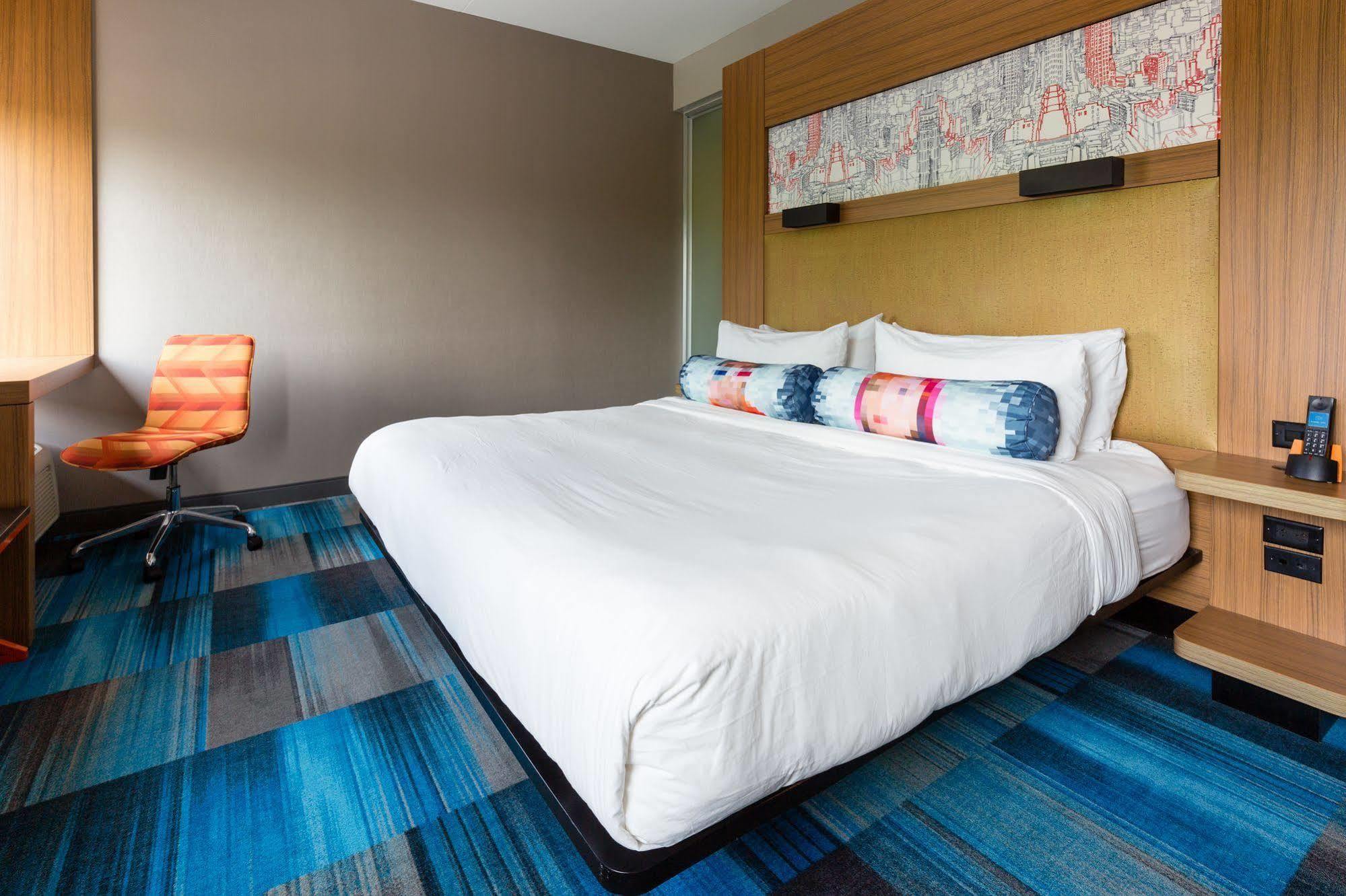 Hotel Aloft Lexington Esterno foto